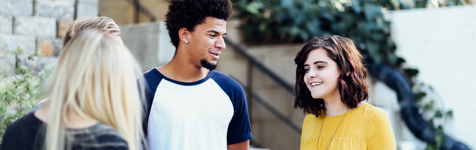 软件商城稳定的手机号群发平台